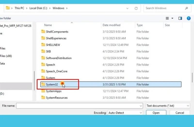 Mở thư mục System32