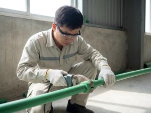 Thao tác hàn nhiệt ống PPR cần chuẩn xác để mối nối chịu áp tốt và không rò rỉ